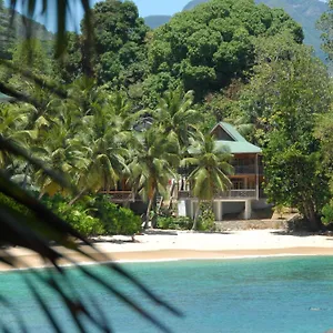 Chalet Lìlot Beach, Glacis (Mahe)