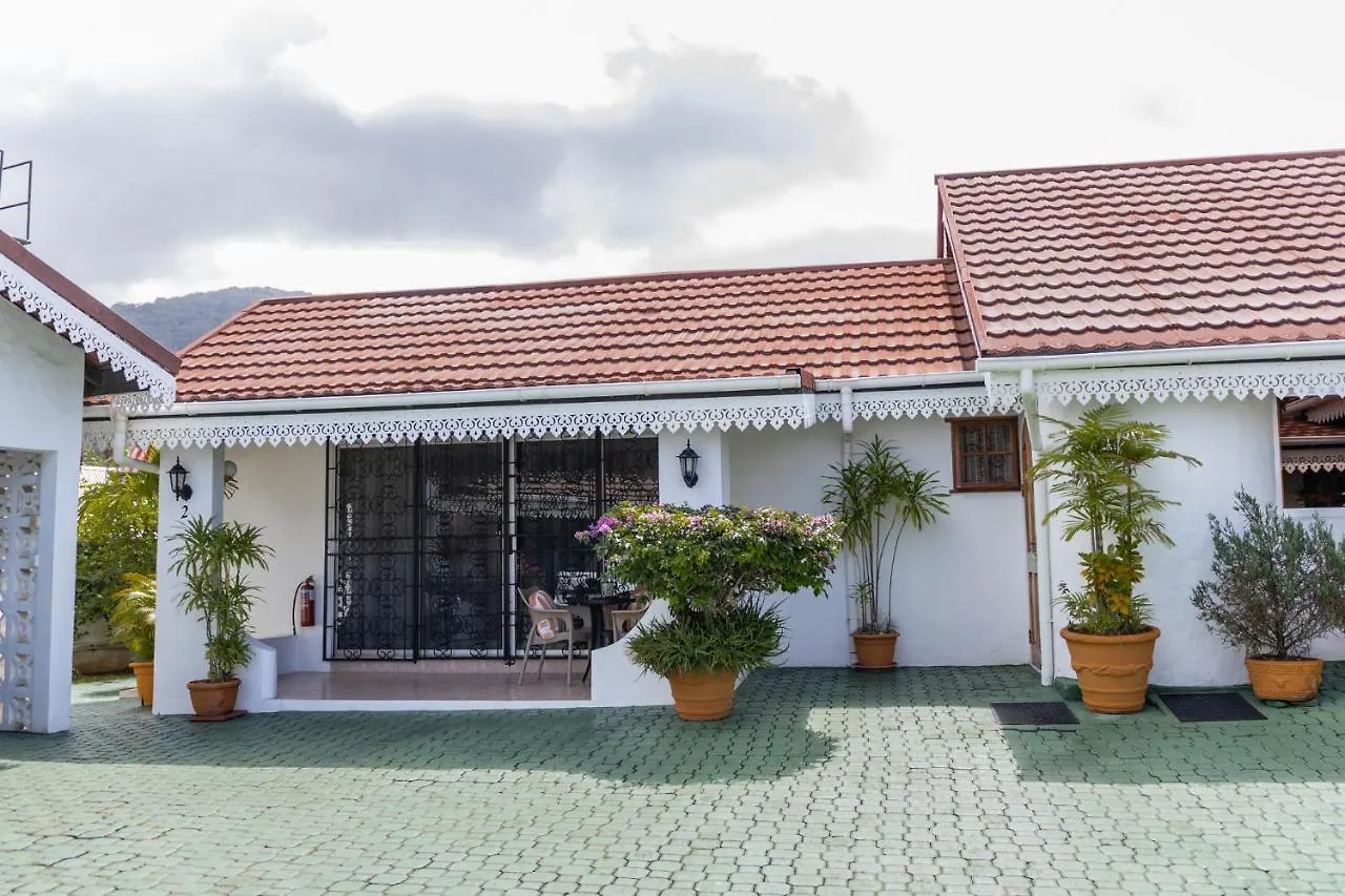 Villa Caballero Au Cap Chalet